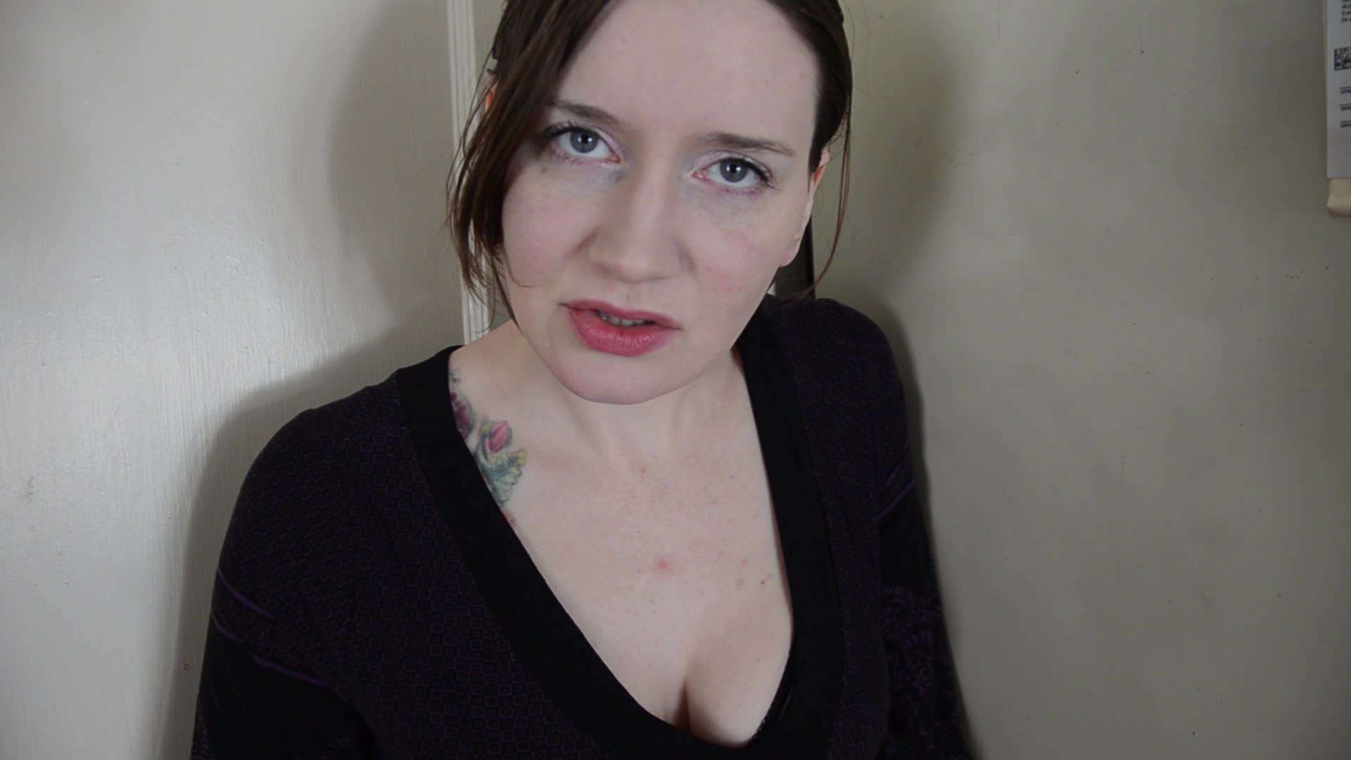 Bettie Bondage – Giving Mom What She Wants