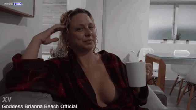 Brianna Beach – Step Mom Comes Home Soaking Wet – GoddessBriannaBeach