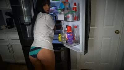 Sloansmoans – Teasing Daddy